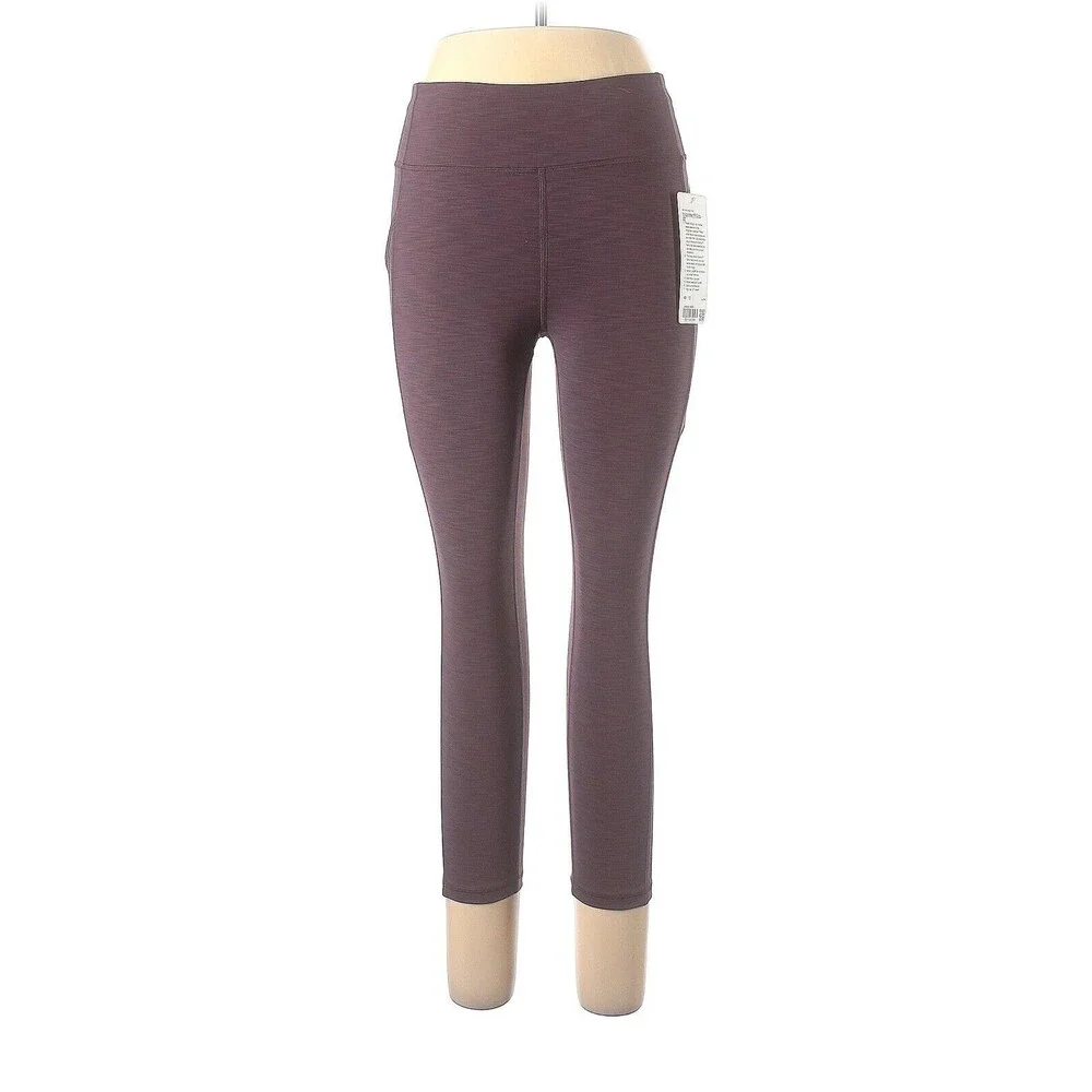LULULEMON ATHLETICA Heathered Currant Invigorating HR Crop 23